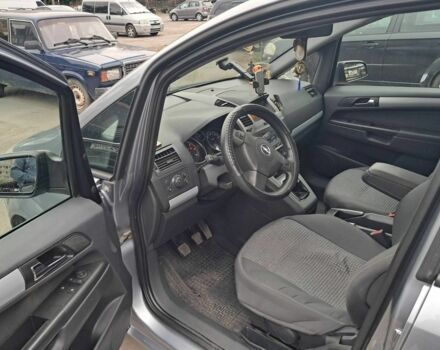 Опель Зафира 2007 в Хмельницком на Automoto.ua Серый Опель Зафира, объемом двигателя 1.9 л и пробегом 365 тыс. км за 5000 $, фото 3 на Automoto.ua