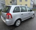 Серый Опель Зафира, объемом двигателя 1.9 л и пробегом 185 тыс. км за 3000 $, фото 3 на Automoto.ua