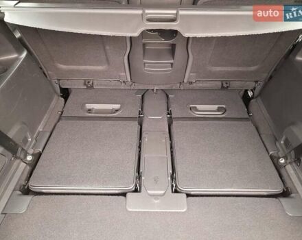 Серый Опель Зафира, объемом двигателя 1.8 л и пробегом 188 тыс. км за 6350 $, фото 23 на Automoto.ua