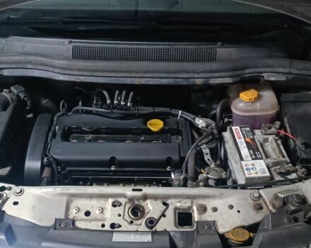 Серый Опель Зафира, объемом двигателя 1.8 л и пробегом 395 тыс. км за 4200 $, фото 7 на Automoto.ua