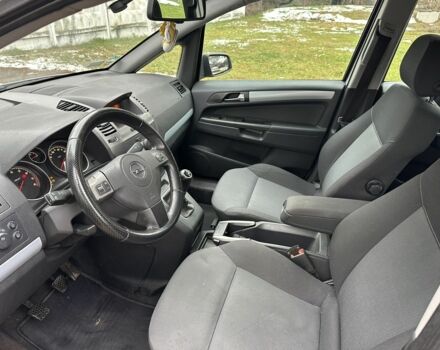 Серый Опель Зафира, объемом двигателя 1.8 л и пробегом 280 тыс. км за 3500 $, фото 8 на Automoto.ua