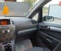 Серый Опель Зафира, объемом двигателя 1.6 л и пробегом 197 тыс. км за 6050 $, фото 3 на Automoto.ua