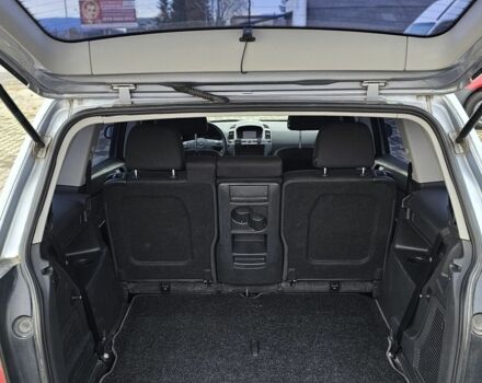 Серый Опель Зафира, объемом двигателя 1.6 л и пробегом 287 тыс. км за 4500 $, фото 9 на Automoto.ua