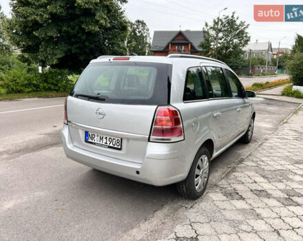 Серый Опель Зафира, объемом двигателя 1.6 л и пробегом 290 тыс. км за 4900 $, фото 20 на Automoto.ua