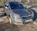 Серый Опель Зафира, объемом двигателя 1.8 л и пробегом 290 тыс. км за 5800 $, фото 1 на Automoto.ua