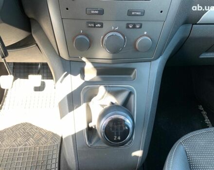 Сірий Опель Зафіра, об'ємом двигуна 1.8 л та пробігом 197 тис. км за 7190 $, фото 27 на Automoto.ua