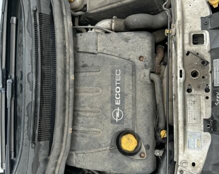 Серый Опель Зафира, объемом двигателя 1.9 л и пробегом 280 тыс. км за 3250 $, фото 23 на Automoto.ua