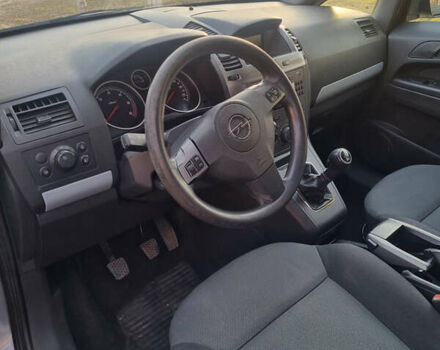 Сірий Опель Зафіра, об'ємом двигуна 1.91 л та пробігом 335 тис. км за 5300 $, фото 6 на Automoto.ua