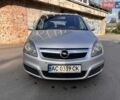 Сірий Опель Зафіра, об'ємом двигуна 1.9 л та пробігом 350 тис. км за 5400 $, фото 1 на Automoto.ua