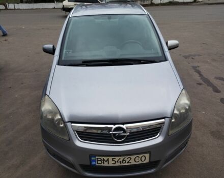 Серый Опель Зафира, объемом двигателя 1.6 л и пробегом 260 тыс. км за 4400 $, фото 5 на Automoto.ua