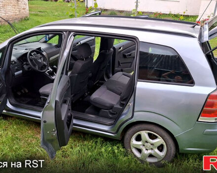 Серый Опель Зафира, объемом двигателя 1.6 л и пробегом 323 тыс. км за 4100 $, фото 10 на Automoto.ua