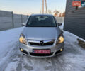 Серый Опель Зафира, объемом двигателя 1.8 л и пробегом 249 тыс. км за 5700 $, фото 1 на Automoto.ua