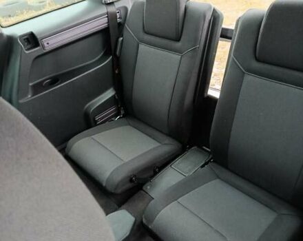 Серый Опель Зафира, объемом двигателя 1.9 л и пробегом 240 тыс. км за 5950 $, фото 15 на Automoto.ua