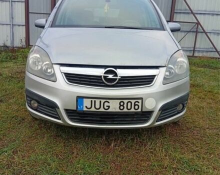 Серый Опель Зафира, объемом двигателя 1.9 л и пробегом 340 тыс. км за 2299 $, фото 4 на Automoto.ua