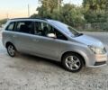 Серый Опель Зафира, объемом двигателя 1.9 л и пробегом 300 тыс. км за 3006 $, фото 1 на Automoto.ua