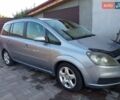 Серый Опель Зафира, объемом двигателя 1.91 л и пробегом 319 тыс. км за 5800 $, фото 2 на Automoto.ua