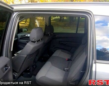 Серый Опель Зафира, объемом двигателя 2.2 л и пробегом 279 тыс. км за 6000 $, фото 8 на Automoto.ua