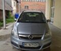 Серый Опель Зафира, объемом двигателя 1.8 л и пробегом 187 тыс. км за 5300 $, фото 1 на Automoto.ua