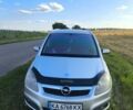 Сірий Опель Зафіра, об'ємом двигуна 1.6 л та пробігом 380 тис. км за 4225 $, фото 1 на Automoto.ua