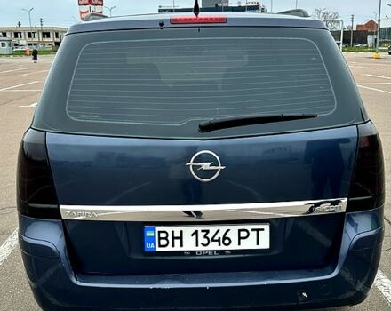 Серый Опель Зафира, объемом двигателя 1.9 л и пробегом 450 тыс. км за 5000 $, фото 1 на Automoto.ua