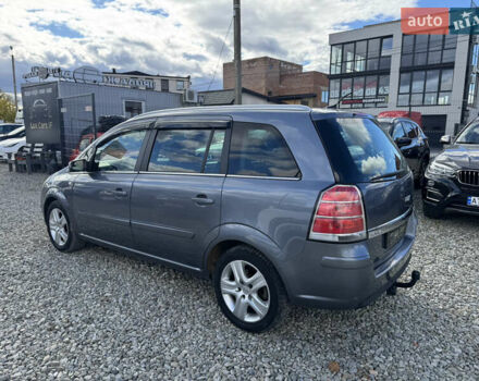 Серый Опель Зафира, объемом двигателя 2.2 л и пробегом 285 тыс. км за 4200 $, фото 7 на Automoto.ua