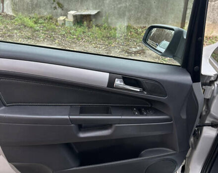 Серый Опель Зафира, объемом двигателя 1.8 л и пробегом 197 тыс. км за 5999 $, фото 24 на Automoto.ua