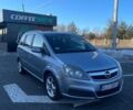 Серый Опель Зафира, объемом двигателя 1.9 л и пробегом 348 тыс. км за 2850 $, фото 1 на Automoto.ua