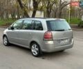 Серый Опель Зафира, объемом двигателя 1.8 л и пробегом 327 тыс. км за 4100 $, фото 2 на Automoto.ua