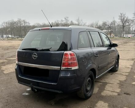 Серый Опель Зафира, объемом двигателя 1.9 л и пробегом 308 тыс. км за 1950 $, фото 5 на Automoto.ua