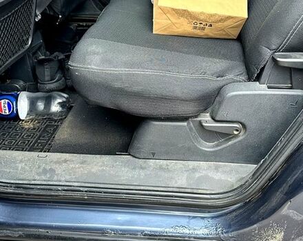 Серый Опель Зафира, объемом двигателя 1.9 л и пробегом 450 тыс. км за 5000 $, фото 10 на Automoto.ua