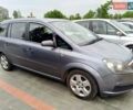 Серый Опель Зафира, объемом двигателя 2.2 л и пробегом 239 тыс. км за 6100 $, фото 2 на Automoto.ua