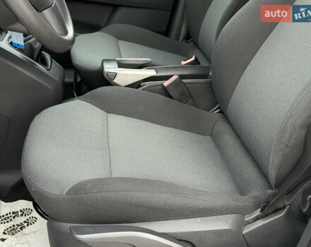 Сірий Опель Зафіра, об'ємом двигуна 1.6 л та пробігом 237 тис. км за 6000 $, фото 43 на Automoto.ua