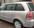 Сірий Опель Зафіра, об'ємом двигуна 1.6 л та пробігом 312 тис. км за 5250 $, фото 5 на Automoto.ua