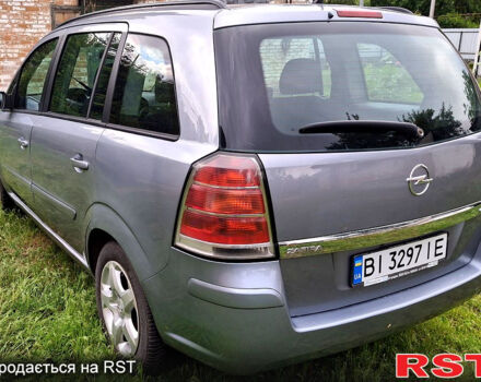 Серый Опель Зафира, объемом двигателя 1.6 л и пробегом 323 тыс. км за 4100 $, фото 5 на Automoto.ua