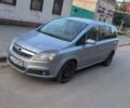 Серый Опель Зафира, объемом двигателя 1.9 л и пробегом 372 тыс. км за 2800 $, фото 1 на Automoto.ua