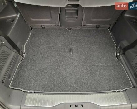 Серый Опель Зафира, объемом двигателя 1.8 л и пробегом 188 тыс. км за 6350 $, фото 24 на Automoto.ua