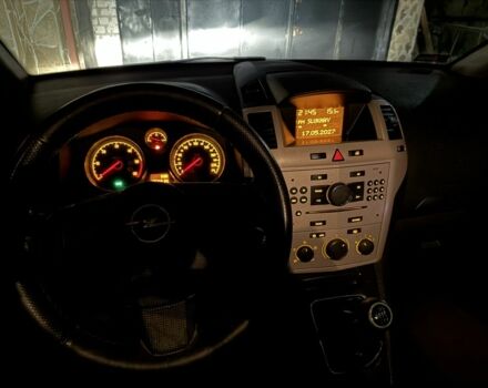 Серый Опель Зафира, объемом двигателя 1.9 л и пробегом 282 тыс. км за 3000 $, фото 6 на Automoto.ua