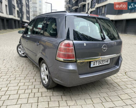 Сірий Опель Зафіра, об'ємом двигуна 1.9 л та пробігом 317 тис. км за 4799 $, фото 16 на Automoto.ua