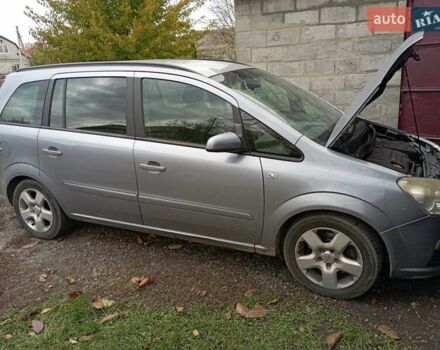 Серый Опель Зафира, объемом двигателя 1.91 л и пробегом 341 тыс. км за 4750 $, фото 13 на Automoto.ua