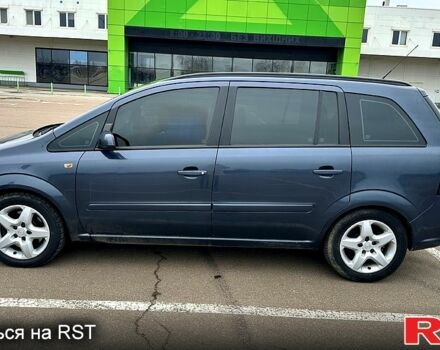 Серый Опель Зафира, объемом двигателя 1.9 л и пробегом 450 тыс. км за 5000 $, фото 4 на Automoto.ua