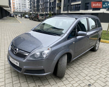 Сірий Опель Зафіра, об'ємом двигуна 1.9 л та пробігом 317 тис. км за 4799 $, фото 7 на Automoto.ua