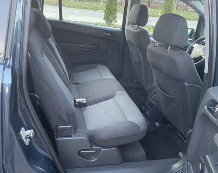 Серый Опель Зафира, объемом двигателя 1.8 л и пробегом 217 тыс. км за 5600 $, фото 25 на Automoto.ua