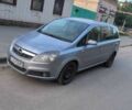 Серый Опель Зафира, объемом двигателя 1.9 л и пробегом 372 тыс. км за 2800 $, фото 1 на Automoto.ua