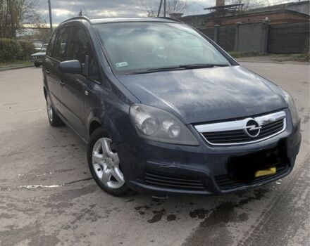 Серый Опель Зафира, объемом двигателя 1.9 л и пробегом 345 тыс. км за 3400 $, фото 6 на Automoto.ua