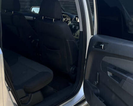 Серый Опель Зафира, объемом двигателя 1.6 л и пробегом 250 тыс. км за 6500 $, фото 3 на Automoto.ua