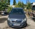 Серый Опель Зафира, объемом двигателя 1.8 л и пробегом 200 тыс. км за 2300 $, фото 1 на Automoto.ua