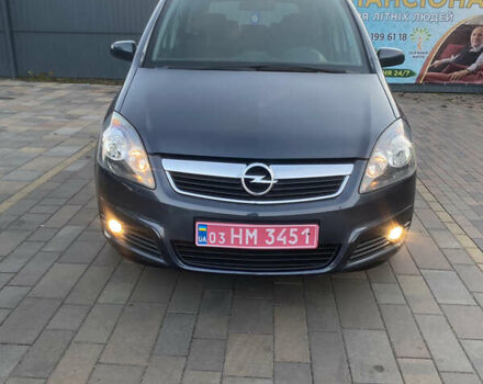 Серый Опель Зафира, объемом двигателя 1.8 л и пробегом 217 тыс. км за 5600 $, фото 34 на Automoto.ua