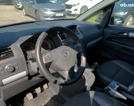 Сірий Опель Зафіра, об'ємом двигуна 1.8 л та пробігом 197 тис. км за 7190 $, фото 23 на Automoto.ua