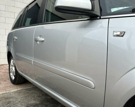 Серый Опель Зафира, объемом двигателя 1.8 л и пробегом 197 тыс. км за 5999 $, фото 34 на Automoto.ua