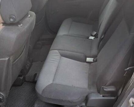 Серый Опель Зафира, объемом двигателя 1.9 л и пробегом 372 тыс. км за 2800 $, фото 9 на Automoto.ua